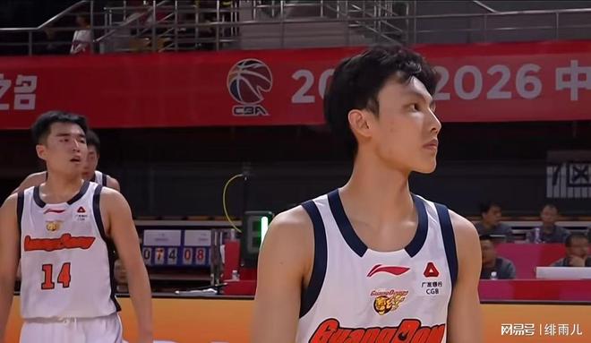 完爆奎因+碾压萨姆纳！广东“新王炸”驰援杜锋，保底能进总决赛