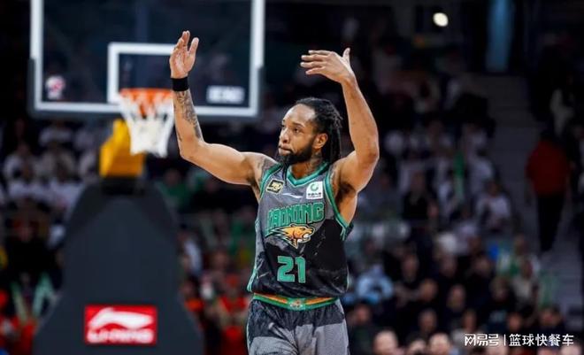 14分大胜终结4连败！辽篮终于一雪前耻：第5外援空降或再腾飞？