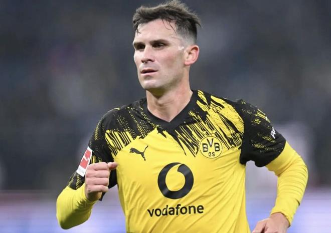 TA：布莱顿签格罗斯的转会费略低于200万欧元，有100万欧奖金