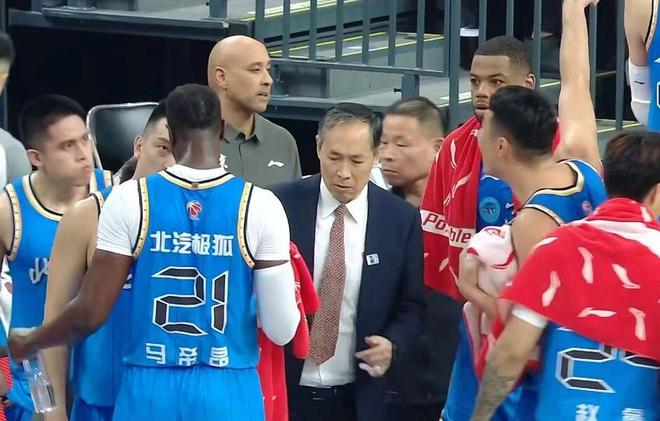 北京男篮大动作，新外援贝利已经就位 前NBA内线悍将麦基有望加盟