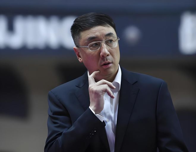 输浙江20分！王非点评，道出北控输球原因 球迷：张庆鹏下课吧