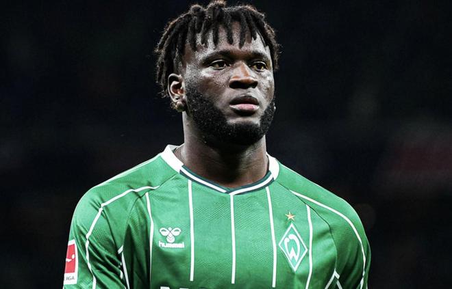 可能赛季报销，不莱梅主管：博尼费斯将接受进一步的膝盖检查