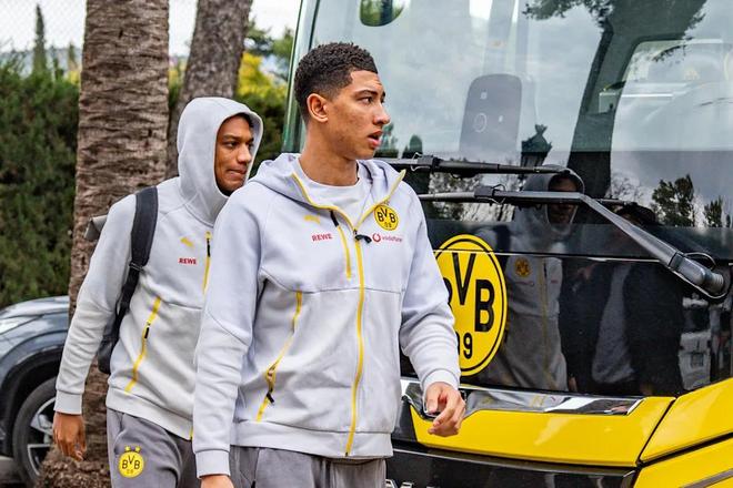 图片报：多特在格罗斯离队后不会补强中场，将押宝小贝林厄姆