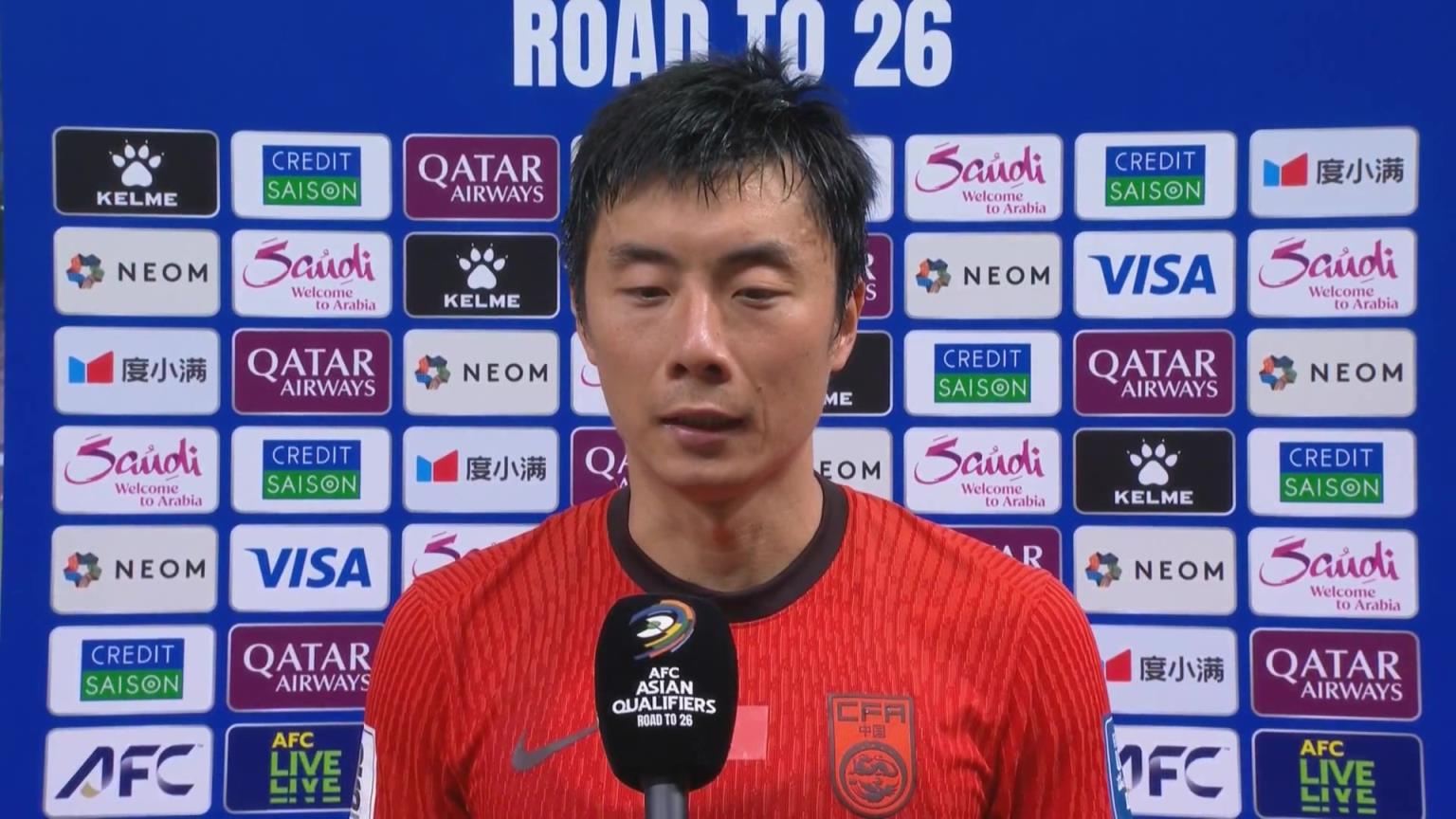 李磊：对不起球迷，下半场没有退路必须攻出去没进球很可惜