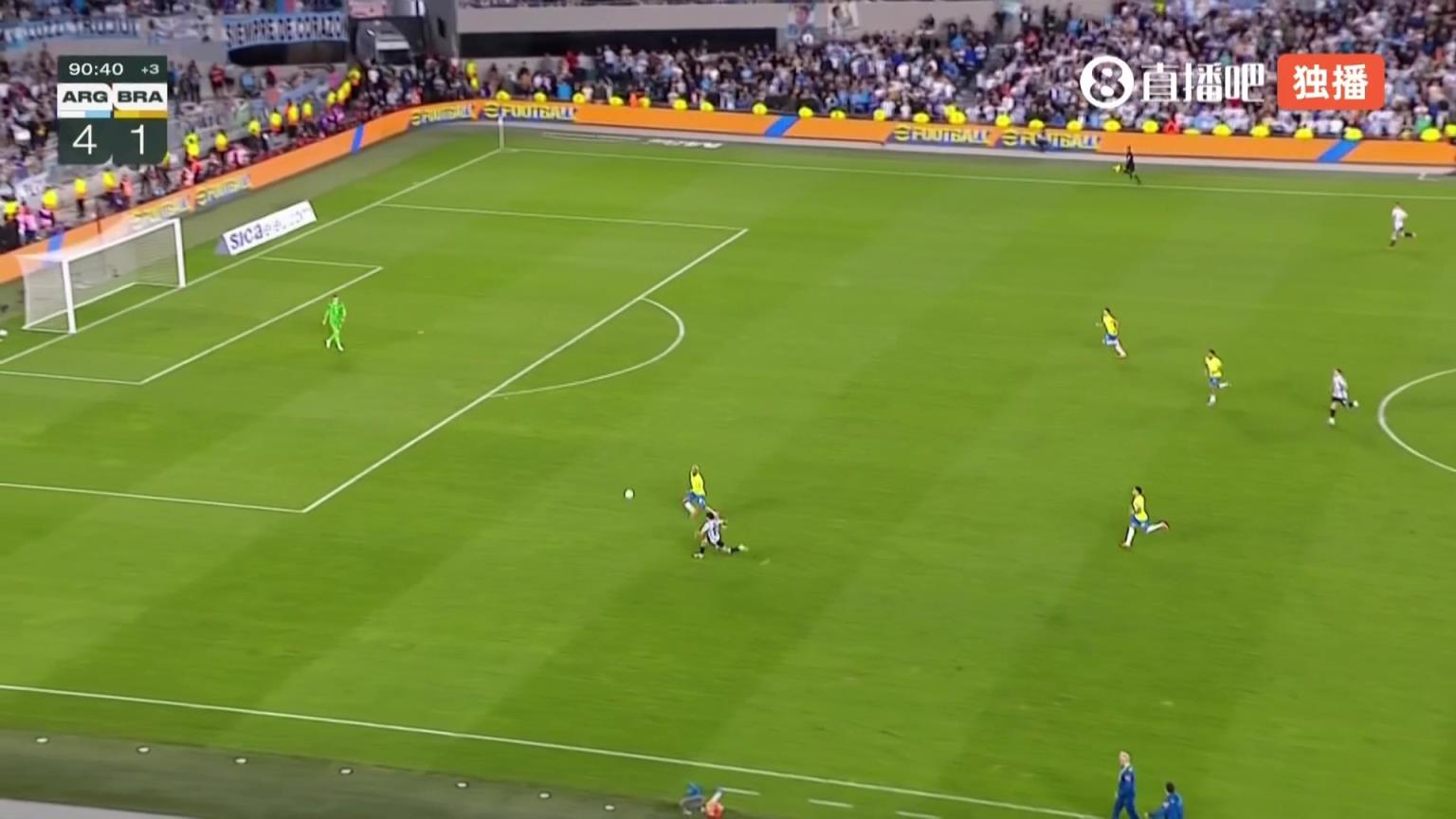 再来一冠❓️于鑫淼：明年世界杯，阿根廷还是有极强极强的竞争力