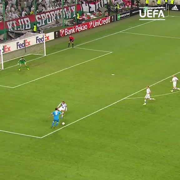 完美9号！伊瓜因这一串操作现在多少人能做到？