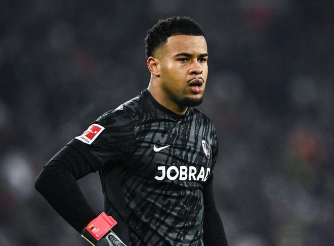 跟队：国米仍在关注阿图博卢，球员的新经纪人与邓弗里斯相同