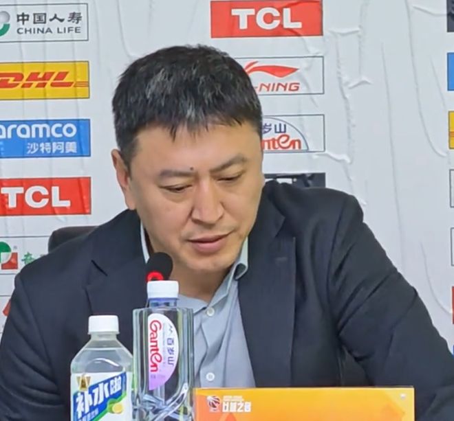 输新疆发布会！王世龙亲承技不如人被打服，赵柏清谈关键时刻问题