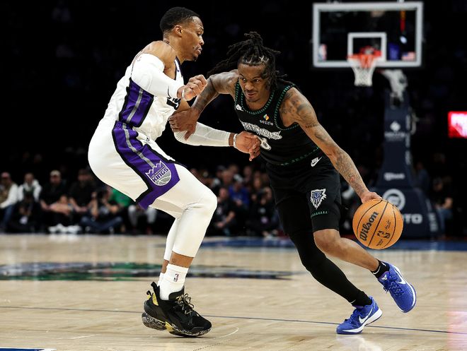 下半场7中0背锅？威少8+10+7吞三连败 美记：本有机会染指最佳PG