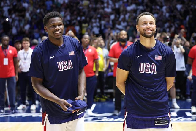 45名库里训练营学员进入NBA或WNBA 谁让你印象最深？库里：华子