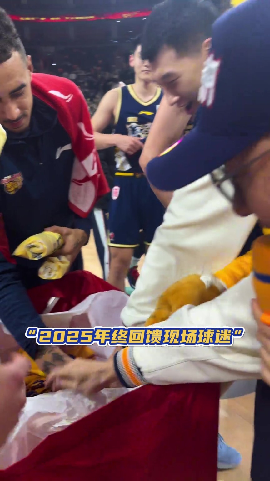 广东宏远篮球俱乐部2025年主场收官！