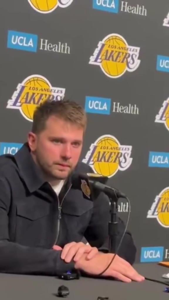 东契奇：最后哪一球和老詹并没有沟通，输球的责任在我！