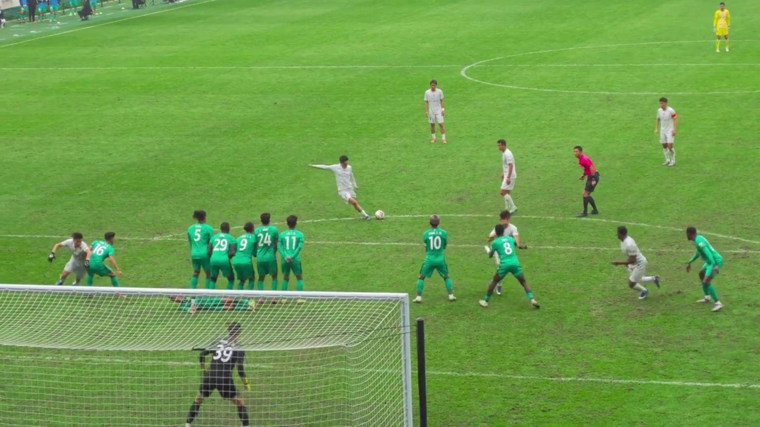 申花球迷沸腾了！现场实拍陈晋一圆月弯刀扳平比分