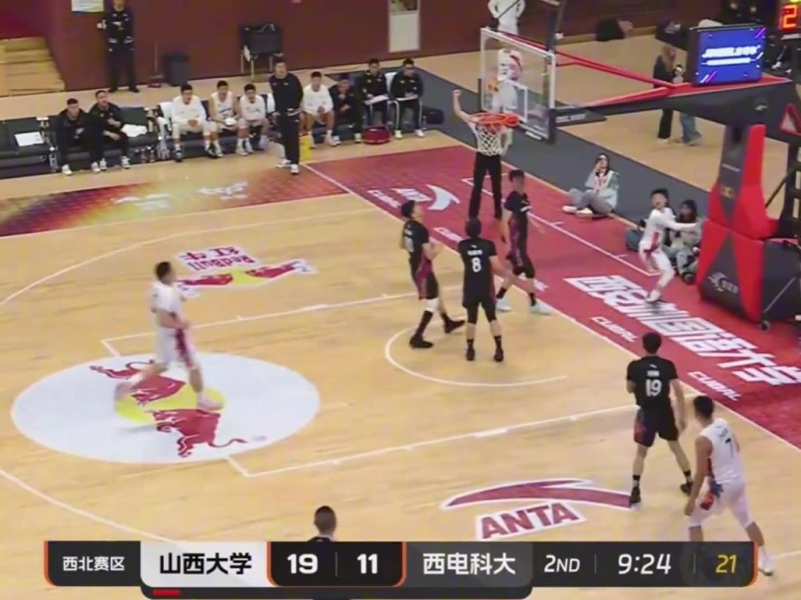 未来可期！这位国产小将 各种突破+拉杆信手拈来