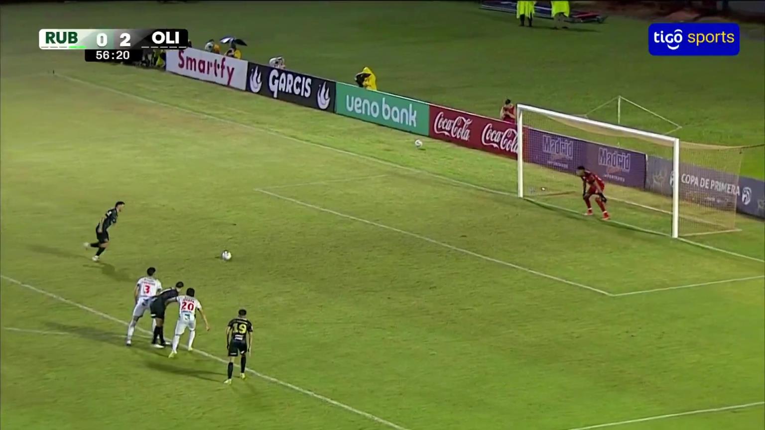 足坛年度最佳喜剧？门将叹气+后卫流泪！这该死的运气没谁了