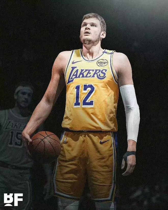 未续约！机会来了，湖人苦等的大中锋，这可是位顶级盖帽手啊