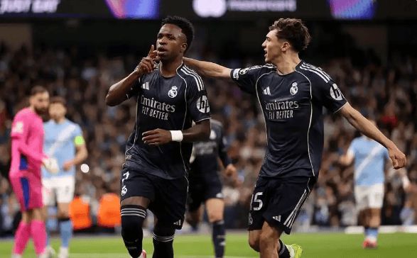 皇马5-1双杀曼城，葡体5-0翻盘，欧冠八强战火燃爆