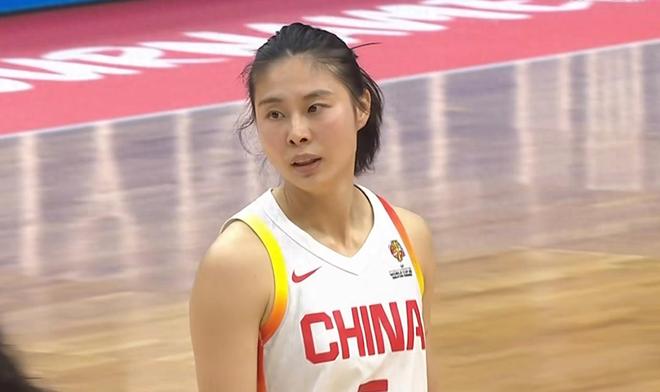 随着一场12分胜利，中国女篮打败巴西！王思雨17分，韩旭22分