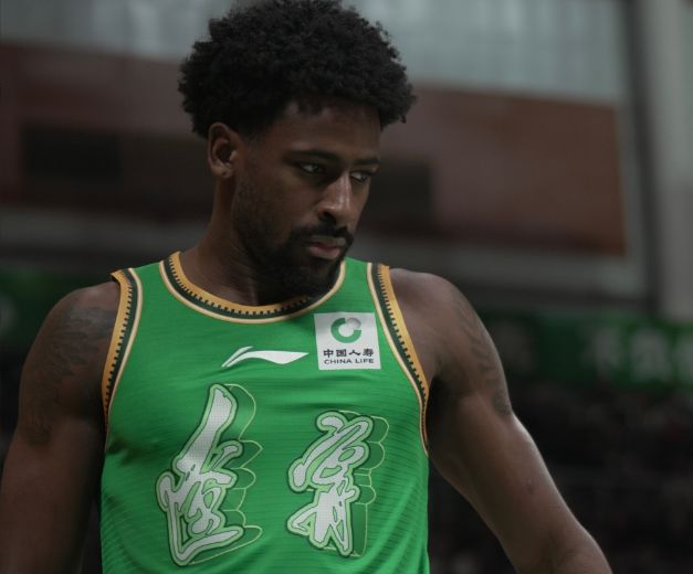 遭北京15分逆转！辽宁将用掉最后换外援名额 签内线替换布罗金顿