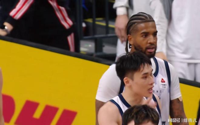 力保广东进四强！CBA第一大外援确认报销，杜锋避开三大夺冠热门