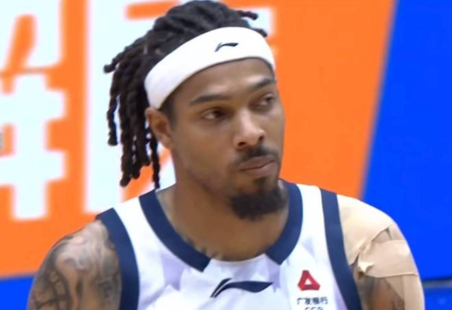 全队五人得分上双，山东高速男篮116-83送四川29连败