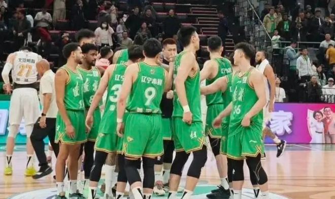 CBA动态更新，辽宁vs南京，王岚嵚强势回归，乌戈奇阵继续上演，辽篮即将签下大外援