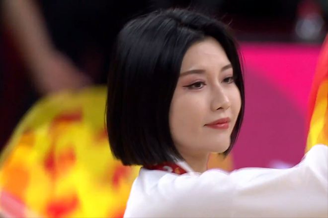 WCBA季后赛：张茹三大国手对决，35分惨败国手6中0，外援16中2