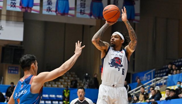 山东男篮冲击4连胜！全力击败山西，斯蒂尔上演首秀，央视直播