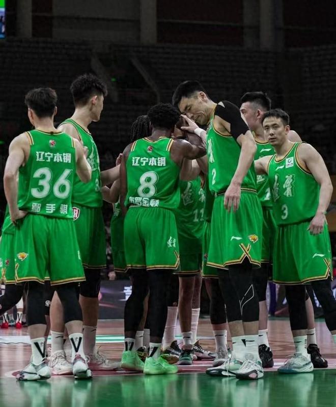 4分险胜，浙江掀翻辽宁队！付豪20+8拼尽全力，赵继伟11中2狂打铁