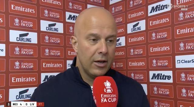 斯洛特：足总杯出局很失望，唯一稍微好的是0-4后没丢更多球