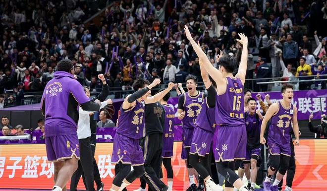 CBA最新排名！广厦输球，广东守住第3；北京山东抢第5，辽宁第10