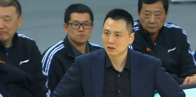 上海15连胜居第一，北京重回第3，广东屈居第4，辽宁输球跌至第9