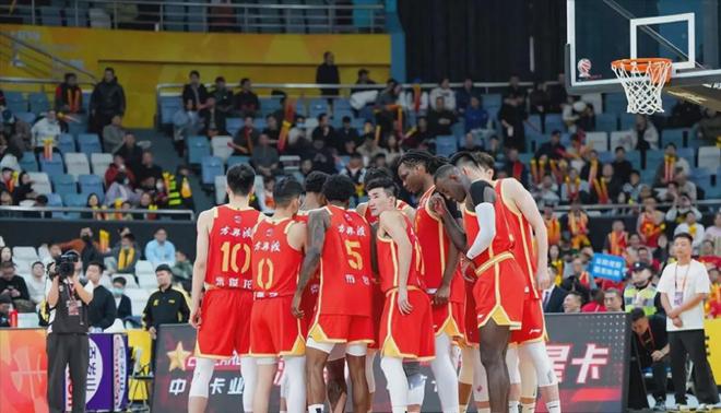 广厦好消息！布朗即将复出，为季后赛做准备