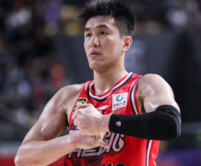 惨遭背叛！赛季报销+千万诈骗，今夏或无球可打，郭艾伦，天塌了