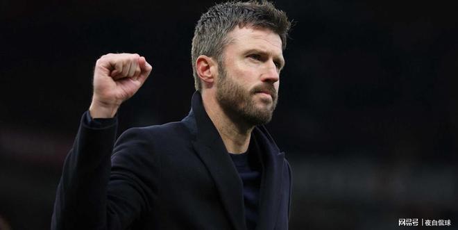 赢球仍藏隐患！卡里克必须清理曼联短板，这名老将已不配首发