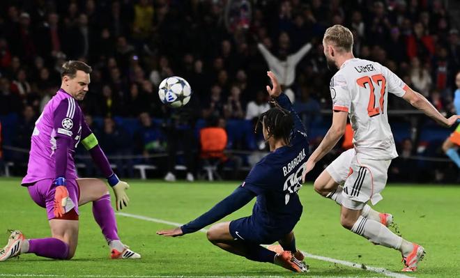 诺伊尔：拜仁和巴黎一直势均力敌；20年欧冠决赛进入忘我状态