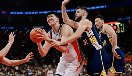 随着广东男篮不敌广州，杜峰和教练组，有可能做出以下3大改变