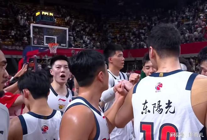 确认不打了！广东第一中锋逼宫杜锋，能“1换1”交易王少杰？