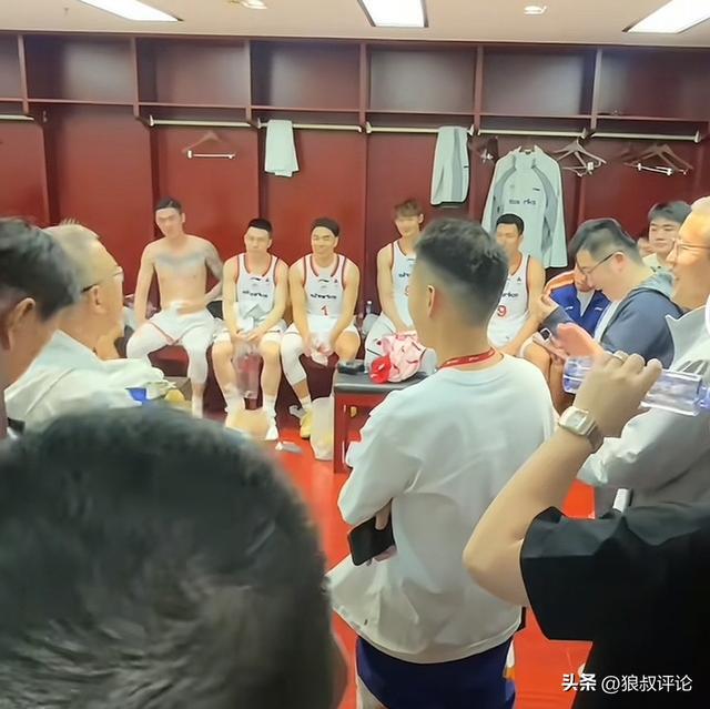 财大气粗！上海高层：代表俱乐部再次郑重承诺 夺冠奖金一分不少