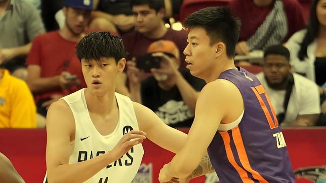 扣篮王轰17+2+5+3！前辽篮小外援+11，曾凡博2+1，北京首钢开门黑