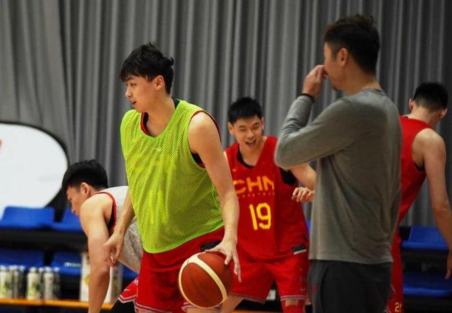 CBA消息！齐麟等四人离开国家队，孙铭徽伤病出炉 刘晓宇拒绝退役