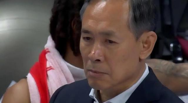 CBA｜许利民与首钢俱乐部两年合同到期，是否留任听从安排