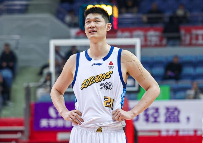 广厦最稳一环！胡金秋连6场15+与7场全上双 力争卫冕还得靠他