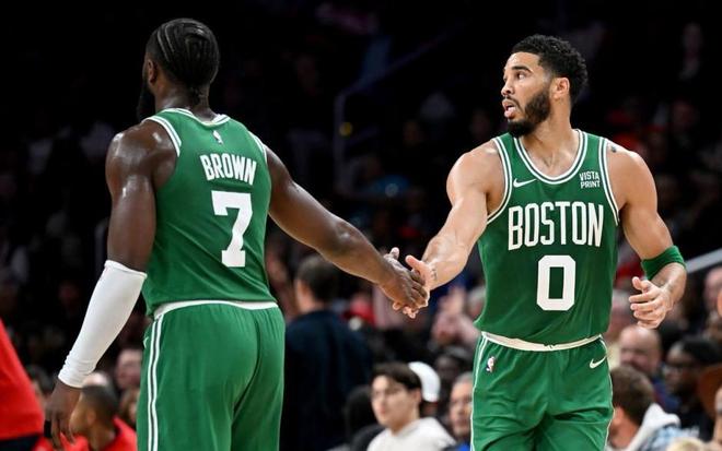 23胜1负！带队联盟第一！成NBA未来门面超巨，MVP又有悬念了