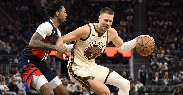 科尔：波尔津吉斯是勇士的强力进攻武器 看他打球真的很享受