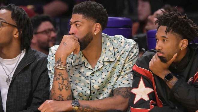 多NBA内部人士暗示戴维斯可能在未出战一场比赛情况下，就被交易