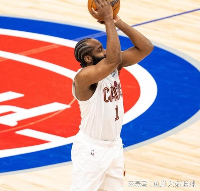 31分大胜！哈登10中2全队第一，米切尔26+8，坎宁安13+5全队最低