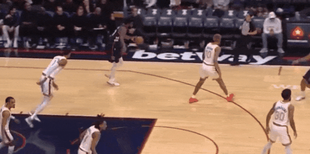 马刺60胜：文班vs恩比德的今昔