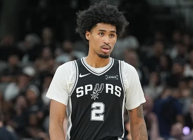 33+27！就在今天，一项杜威二少保持的NBA纪录被马刺双枪达成了