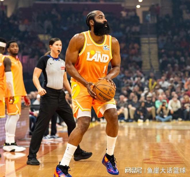 骑士拒逆转！米切尔42+3立大功，班凯罗36+6，哈登26+7末节大拉胯